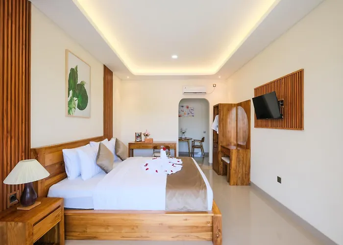 Mailaku House Hotel 3*