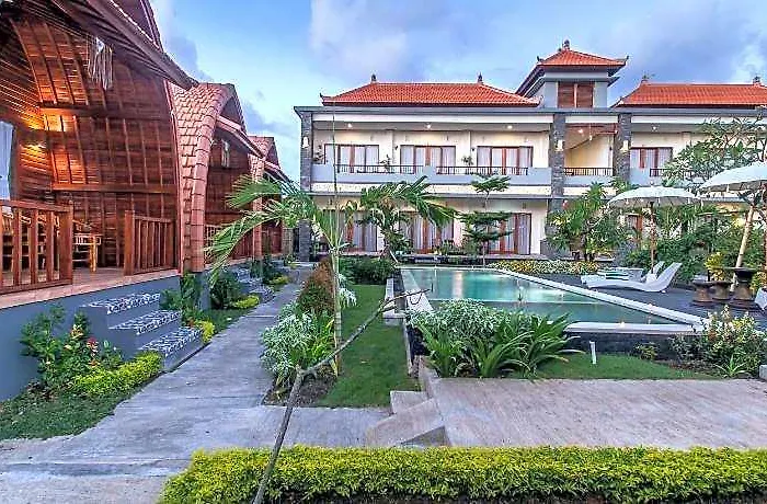 Hotel Mailaku House